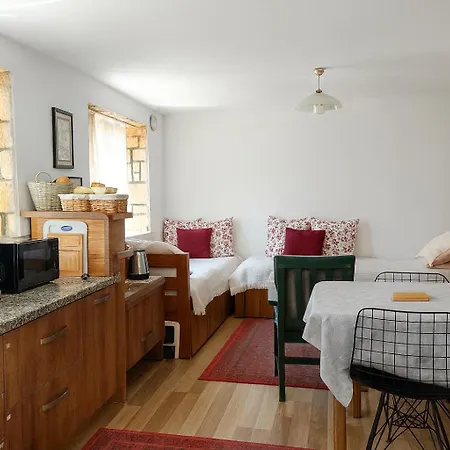 Merve Stone House Assos בית נופש