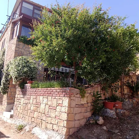 בית נופש Merve Stone House Assos